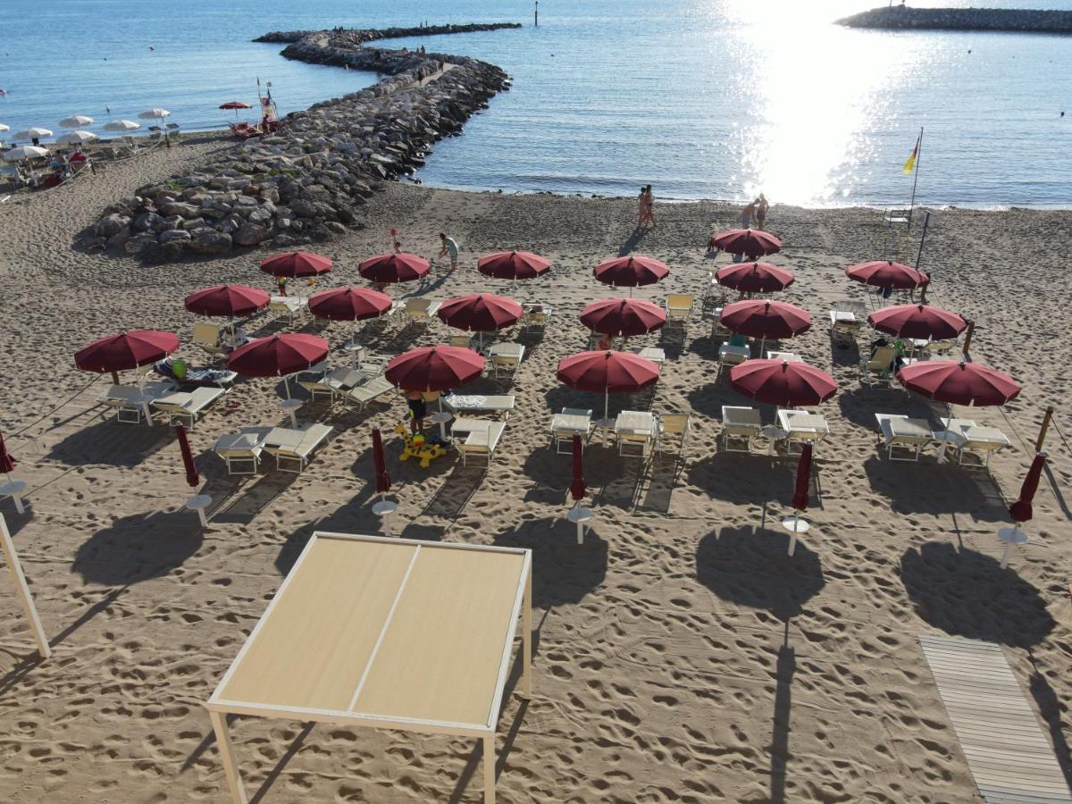 Miio Hotel San Vincenzo Extérieur photo
