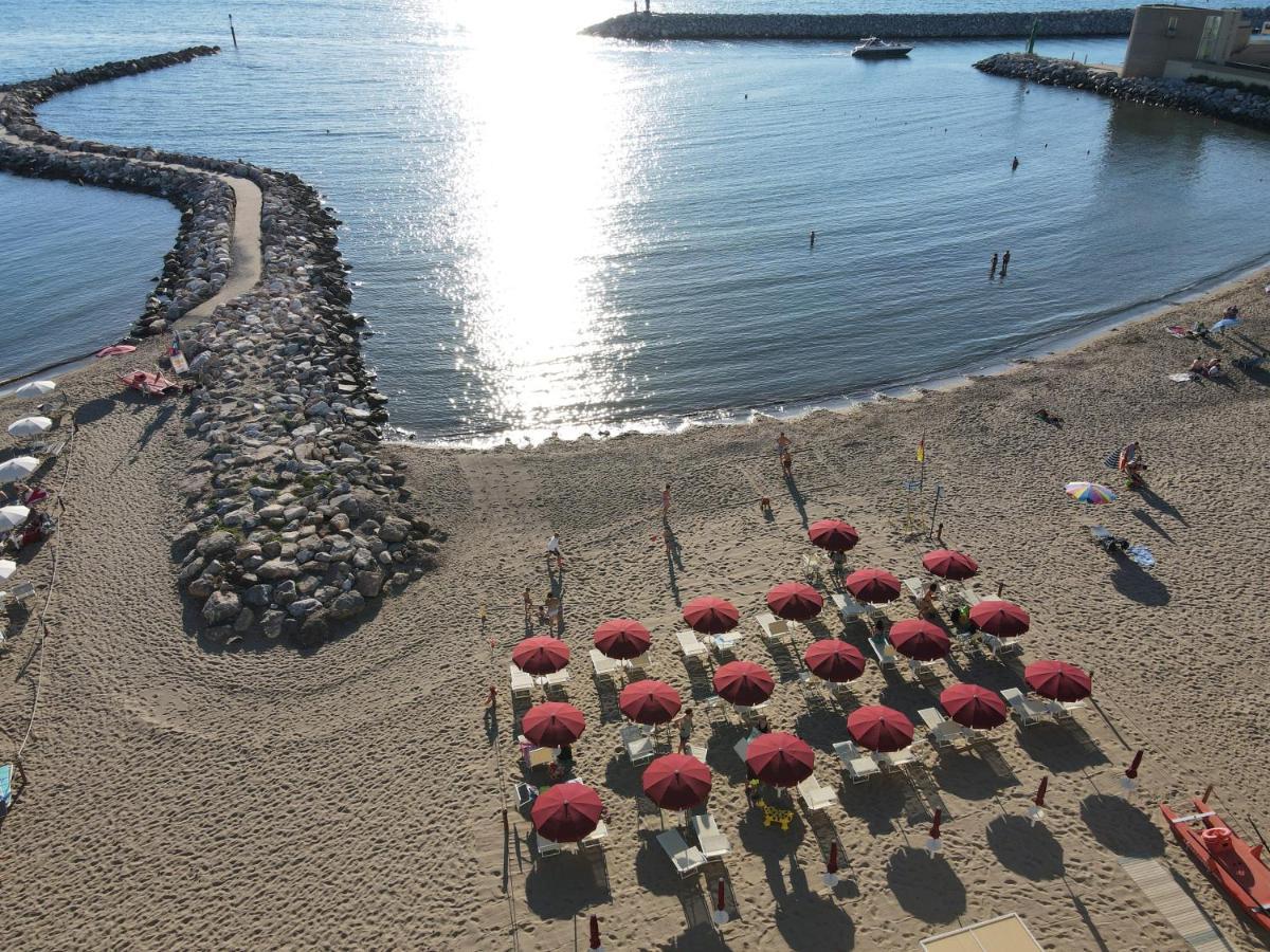 Miio Hotel San Vincenzo Extérieur photo